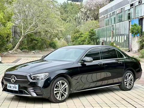 Mercedes-Benz E-Class 2022