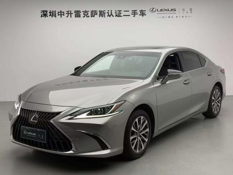 Lexus ES 2021