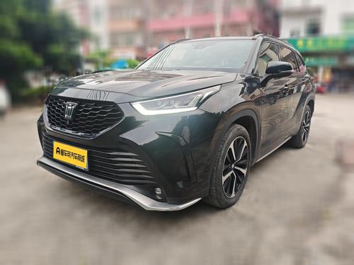 Toyota Crown Kluger 2023
