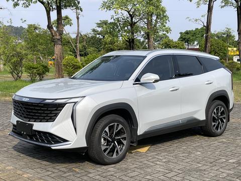 Geely Atlas 2024