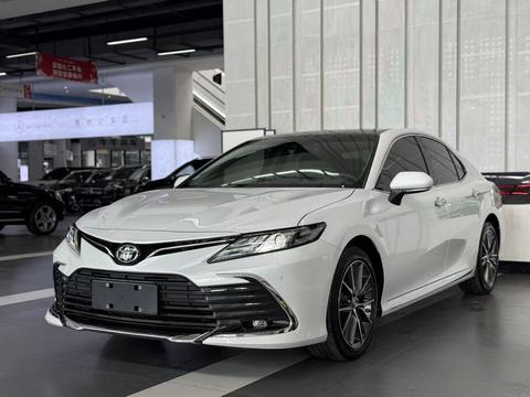 Toyota Camry 2023