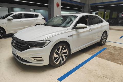 Volkswagen Sagitar 2022