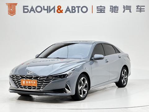 Hyundai Elantra 2022