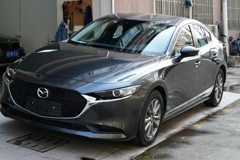 Mazda 3 Axela 2023