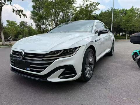 Volkswagen Passat CC 2021