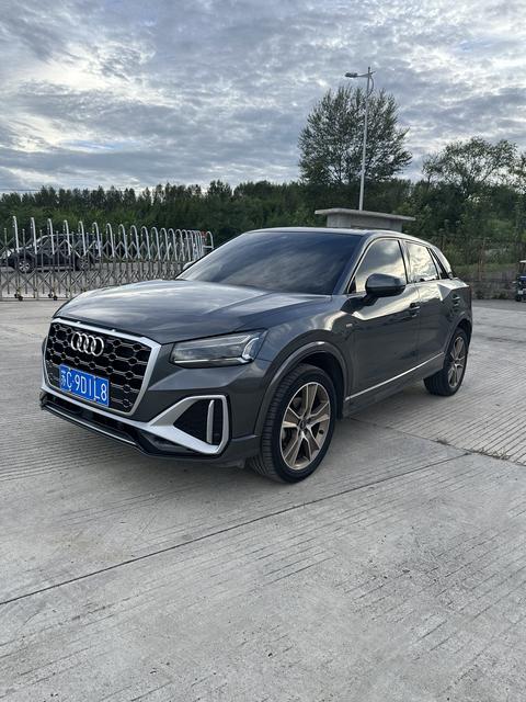 Audi Q2L 2022