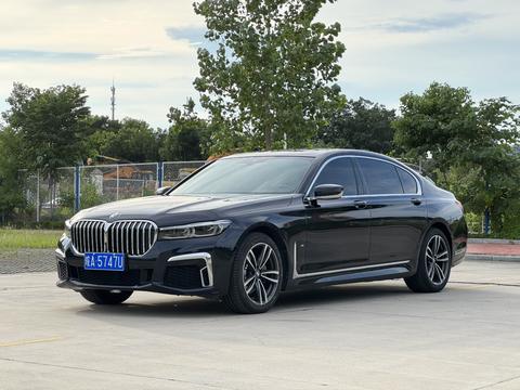 BMW 7 Series 2021