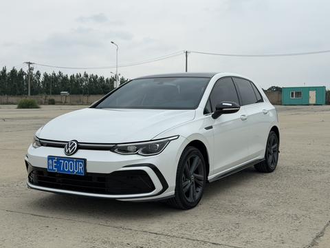 Volkswagen Golf 2021