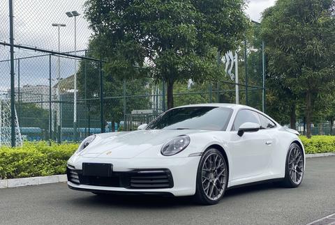 Porsche 911 2023