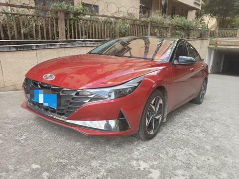 Hyundai Elantra 2022