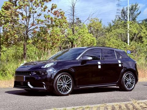 Lynk & Co 02 Hatchback 2021