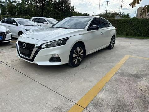 Nissan Teana 2021