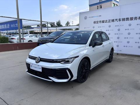 Volkswagen Golf 2025