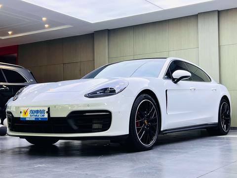 Porsche Panamera 2023