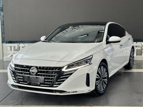 Nissan Teana 2024
