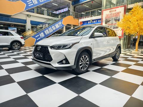 Toyota Yaris L 2022