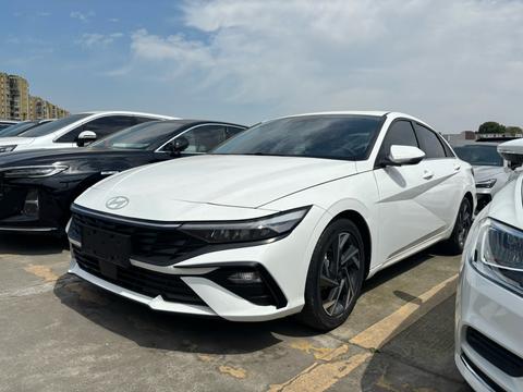 Hyundai Elantra 2023