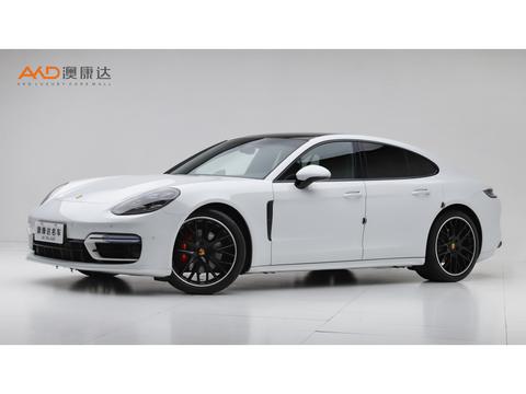 Porsche Panamera 2022