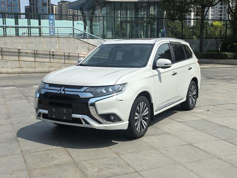 Mitsubishi Outlander 2021