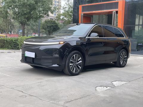 Li Auto L6 2025