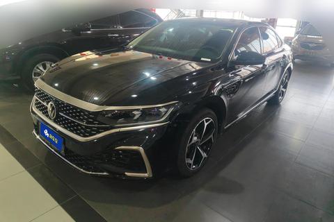 Volkswagen Passat 2024