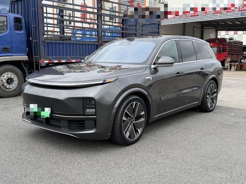 Li Auto L8 2025