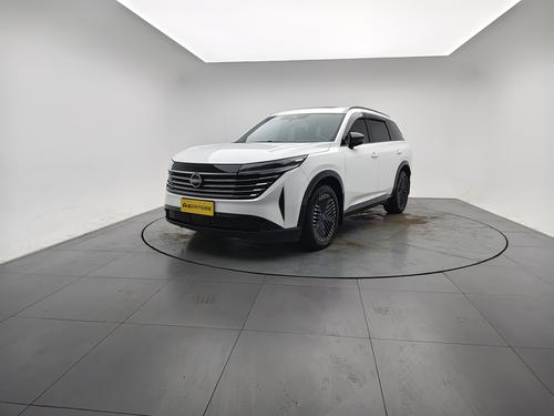 Nissan Pathfinder 2024
