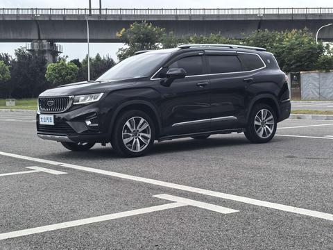 Geely Okavango 2022