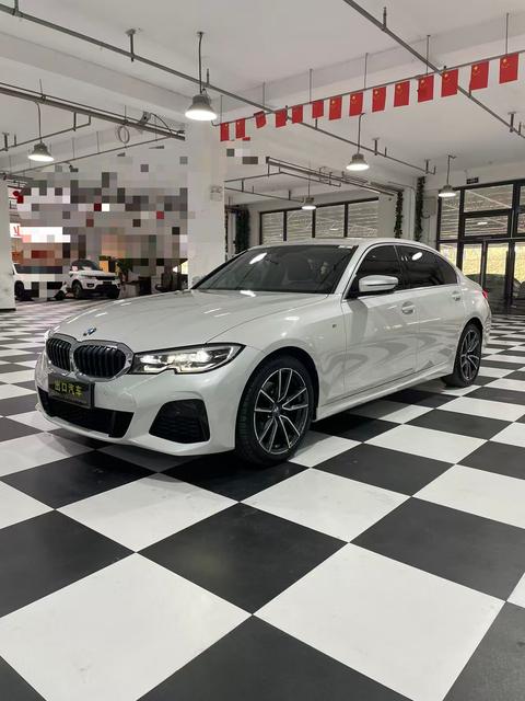 BMW 3 Series 2022