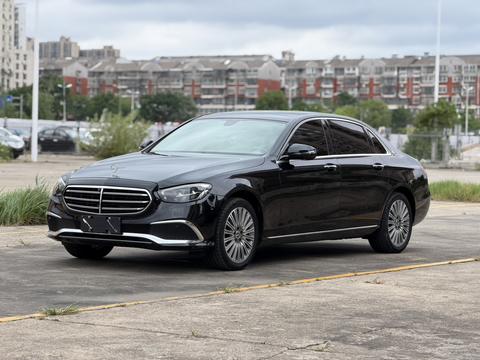 Mercedes-Benz E-Class 2022