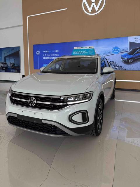 Volkswagen T-Roc 2024