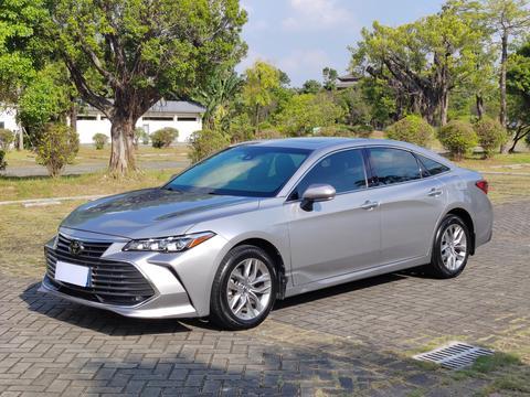 Toyota Avalon 2019