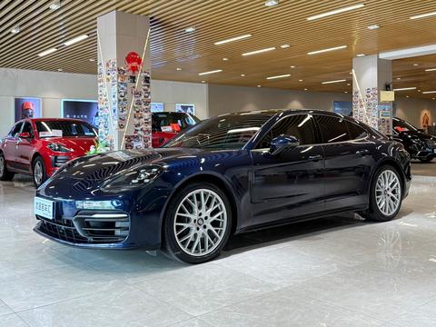 Porsche Panamera 2022