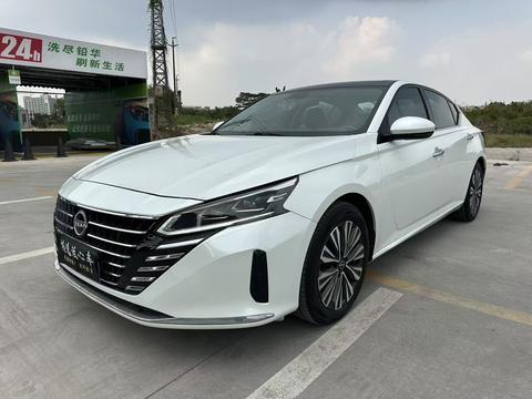 Nissan Teana 2022