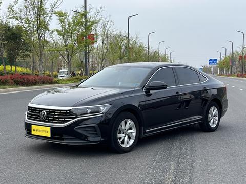 Volkswagen Passat 2022
