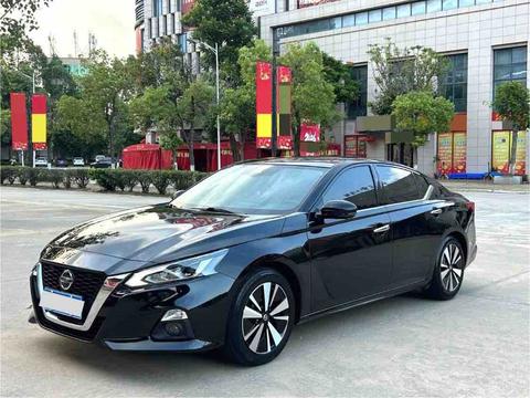 Nissan Teana 2021