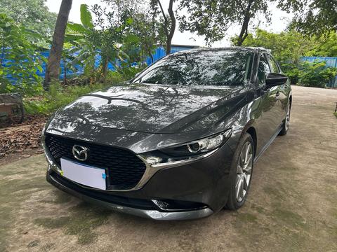 Mazda 3 Axela 2021