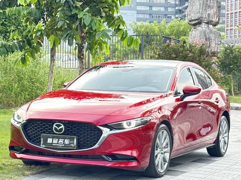 Mazda 3 Axela 2022
