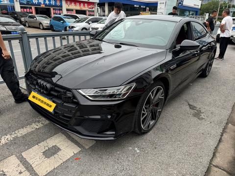 Audi A7L 2023
