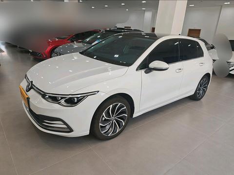 Volkswagen Golf 2021