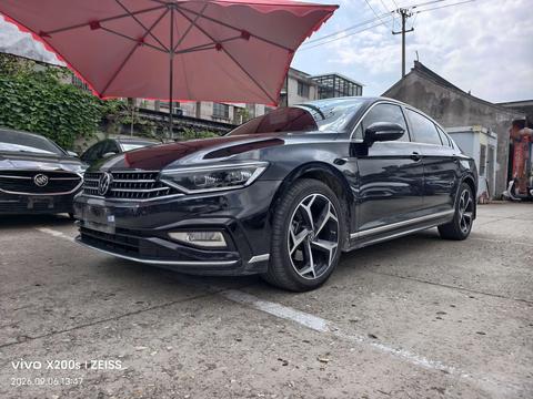 Volkswagen Magotan 2024