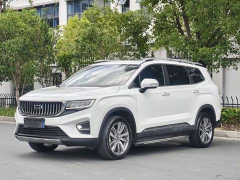 Geely Okavango 2022