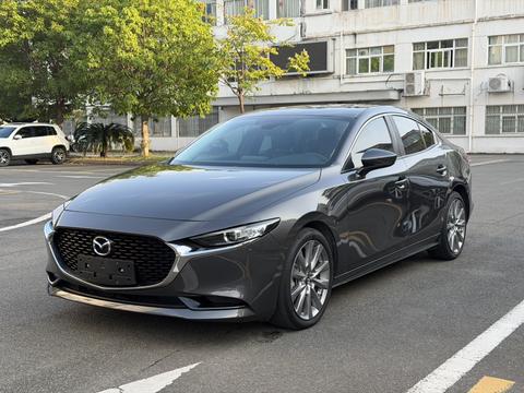 Mazda 3 Axela 2021