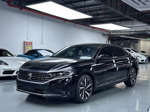 Volkswagen Passat 2024