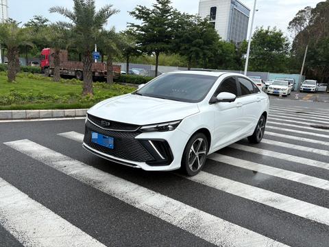 Geely Emgrand L 2022