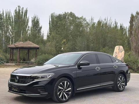Volkswagen Passat 2022