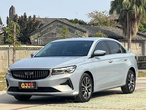 Geely Emgrand 2023