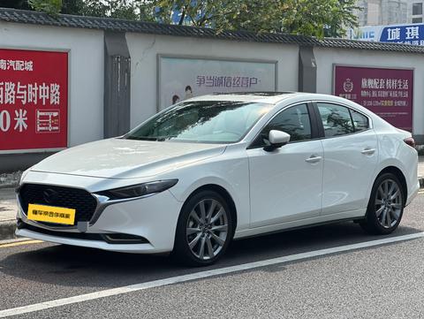Mazda 3 Axela 2021