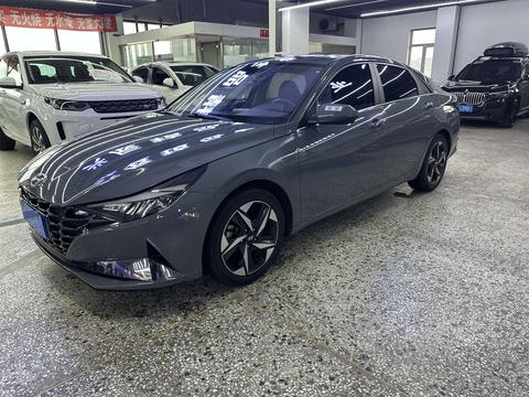 Hyundai Elantra 2022