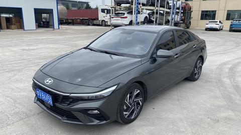 Hyundai Elantra 2023